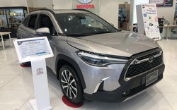 Giá xe Toyota Corolla Cross lăn bánh tháng 3/2024: Giảm không "phanh" xả kho đón bản mới