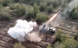 Xe tăng trang bị tên lửa dẫn đường của Nga đang xuyên thủng xe bọc thép của NATO ở Ukraine