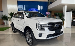 Giá xe Ford Everest lăn bánh tháng 4/2024: Giảm sâu kéo doanh số