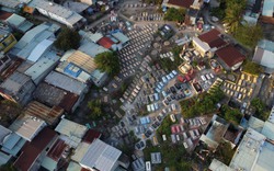 Rợn người cảnh hàng nghìn hộ dân "sống cạnh người chết" tại Đà Nẵng