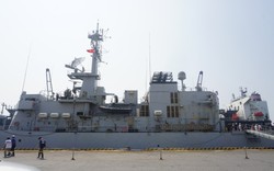 Mục sở thị tàu tuần dương của Hải quân Pháp đang thăm Đà Nẵng