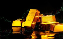 Giá vàng hôm nay 18/4: Vàng tạm thời chững lại, dự đoán trái chiều về giá vàng cuối năm