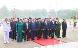 Ðoàn đại biểu lãnh đạo Đảng, Nhà nước vào Lăng viếng Chủ tịch Hồ Chí Minh