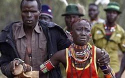 Bộ lạc kỳ lạ ở châu Phi: Cô dâu kêu cứu nhưng gia đình lại lạnh lùng đứng nhìn