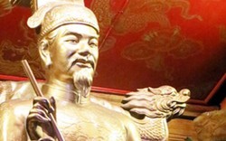 Dưới thời vua Lê Thánh Tông, nền giáo dục Đại Việt hưng thịnh ra sao?