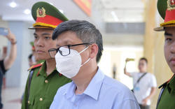 TIN NÓNG 24 GIỜ QUA: Cựu Bộ trưởng Nguyễn Thanh Long được giảm án; tin mới vụ cô gái ở Hà Nội bị đâm chết