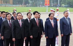 Hình ảnh Lãnh đạo Đảng, Nhà nước vào lăng viếng Bác trước giờ Quốc hội khai mạc Kỳ họp thứ 7