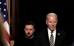 Zelensky lo ngại Putin sẽ "hoan nghênh nhiệt liệt" Biden