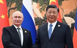 Trung Quốc ra sức hậu thuẫn Nga để thử nghiệm canh bạc tiền tệ