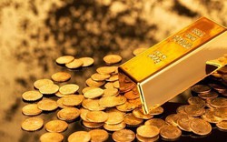 Giá vàng hôm nay 15/6: Vàng thế giới kết thúc tuần tăng giá đầu tiên sau 4 tuần, trong nước bình ổn