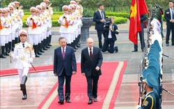 Tổ chức trọng thể lễ đón chính thức Tổng thống Liên bang Nga Vladimir Putin thăm Việt Nam