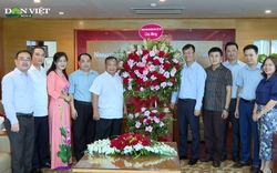 Trung ương Hội NDVN thăm và chúc mừng Báo NTNN/điện tử Dân Việt nhân ngày Báo chí Cách mạng Việt Nam