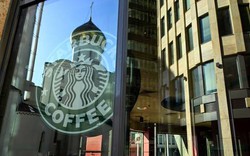 Chuỗi Starbucks của Mỹ rời Nga từ khi chiến sự Ukraine bùng phát giờ nộp đơn xin trở lại