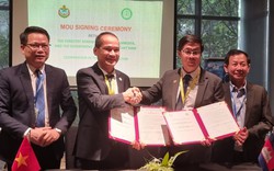Việt Nam - Campuchia ký kết hợp tác song phương trong lĩnh vực lâm nghiệp