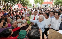 "Gặp Tổng Bí thư Nguyễn Phú Trọng không có cảm giác như "lãnh tụ" với nhân dân, mà như người thân quen"