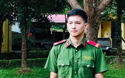Chàng công an nghĩa vụ ở Lai Châu đỗ thủ khoa khối C00, vỡ oà sau 8 năm dang dở ước mơ