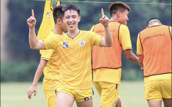 CLB CAHN chiêu mộ “hiện tượng V.League” của Hà Nội FC?