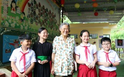 Công chúa Thái Lan Maha Chakri Sirindhorn thăm trường Tiểu học Nam Cường, thành phố Lào Cai