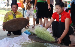 Lễ hội mừng cơm mới nơi miền quê đáng sống Ngọc Chiến