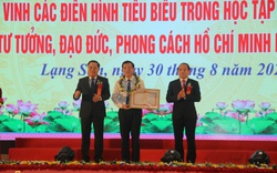 Lạng Sơn tôn vinh 37 điển hình trong học tập và làm theo tư tưởng, đạo đức, phong cách Hồ Chí Minh