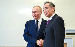 Ông Putin thảo luận với Ngoại trưởng Trung Quốc về cuộc chiến Ukraine