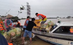 Video: Vừa chạy lũ ở quê nhà, người dân Thái Nguyên lại sang Bắc Giang cứu trợ