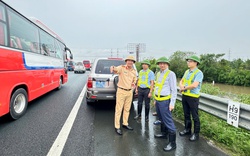 Áp thấp nhiệt đới sắp mạnh lên thành bão số 4, Bộ GTVT chỉ đạo "khẩn"