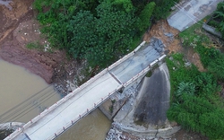 Cận cảnh cây cầu Ngòi Móng bị sập được đề nghị phá dỡ, ngừng khai thác ở Hòa Bình