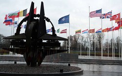 NATO cảnh báo các thành viên không được bắn hạ tên lửa của Nga