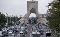 Tân Tổng thống Iran bất ngờ muốn chuyển thủ đô ra khỏi Tehran, vì sao?