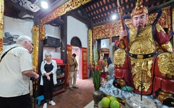 Quảng Ninh đón gần 1 triệu lượt khách dịp Tết Nguyên đán, kỳ vọng một năm đạt doanh thu tới mức nào?
