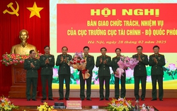 Bổ nhiệm nhân sự của Bộ Quốc phòng, các tướng lĩnh bàn giao chức vụ