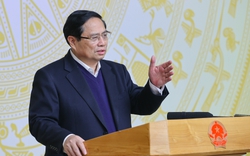 Thủ tướng yêu cầu ngăn chặn nguy cơ hàng nước ngoài "núp bóng" hàng Việt để xuất khẩu đi nước khác