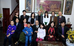 Đón tết cùng gia đình Giáo sư Vũ Khiêu