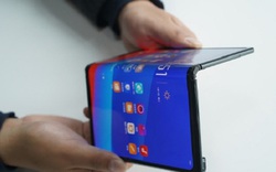 Oppo bất ngờ tiết lộ smartphone gập lại đậm chất “Huawei Mate X”