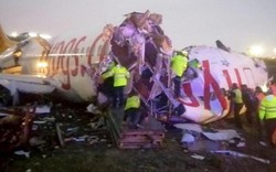 Thổ Nhĩ Kỳ: Máy bay chở 183 người vỡ tan khi hạ cánh chệch đường băng