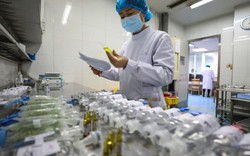 Tìm ra ngày nhiều người có triệu chứng nhiễm virus Corona nhất ở Trung Quốc