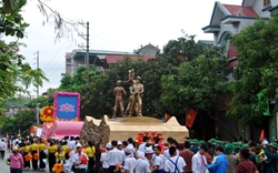 Người dân háo hức đón chờ lễ kỷ niệm Chiến thắng Điện Biên Phủ