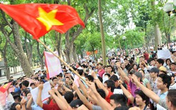 Cần biểu thị lòng yêu nước khôn ngoan