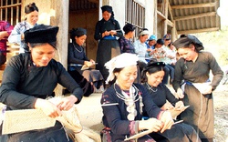 Thừa Thiên - Huế: Phát triển nghề truyền thống vùng dân tộc thiểu số