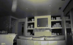 Đặt camera trong phòng, phát hiện điều đáng sợ giữa đêm