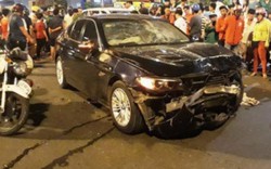 Nữ tài xế BMW gây tai nạn ở Hàng Xanh mệt mỏi tới tòa