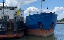 Ukraine bắt giữ tàu Nga đã từng chặn tàu Ukraine ở eo biển Kerch