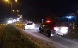 Quảng Trị: Xe Sun taxi ngang nhiên chặn xe biển xanh 80A