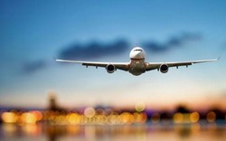 Vì sao các hãng hàng không bán vé nhiều hơn số ghế trên máy bay?