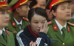 Mẹ nữ sinh ship gà giáp mặt những kẻ sát hại con gái tại tòa