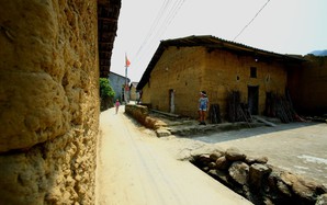 Cách TP Lạng Sơn 40km có một làng cổ đẹp như phim, nhìn trước ngó sau đâu đâu cũng là đá