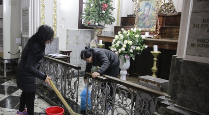 Các nhà thờ ở Hà Nội đồng loạt trang trí, chuẩn bị đón Giáng sinh 2020