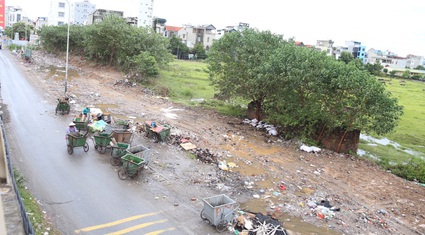Hà Nội: Sau phản ánh của báo Dân Việt, bãi rác "khủng" được xử lý dứt điểm 