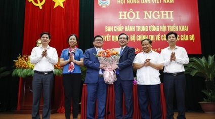 Ảnh: Hội nghị BCH T.Ư Hội Nông dân Việt Nam triển khai quyết định của Bộ Chính trị về công tác cán bộ